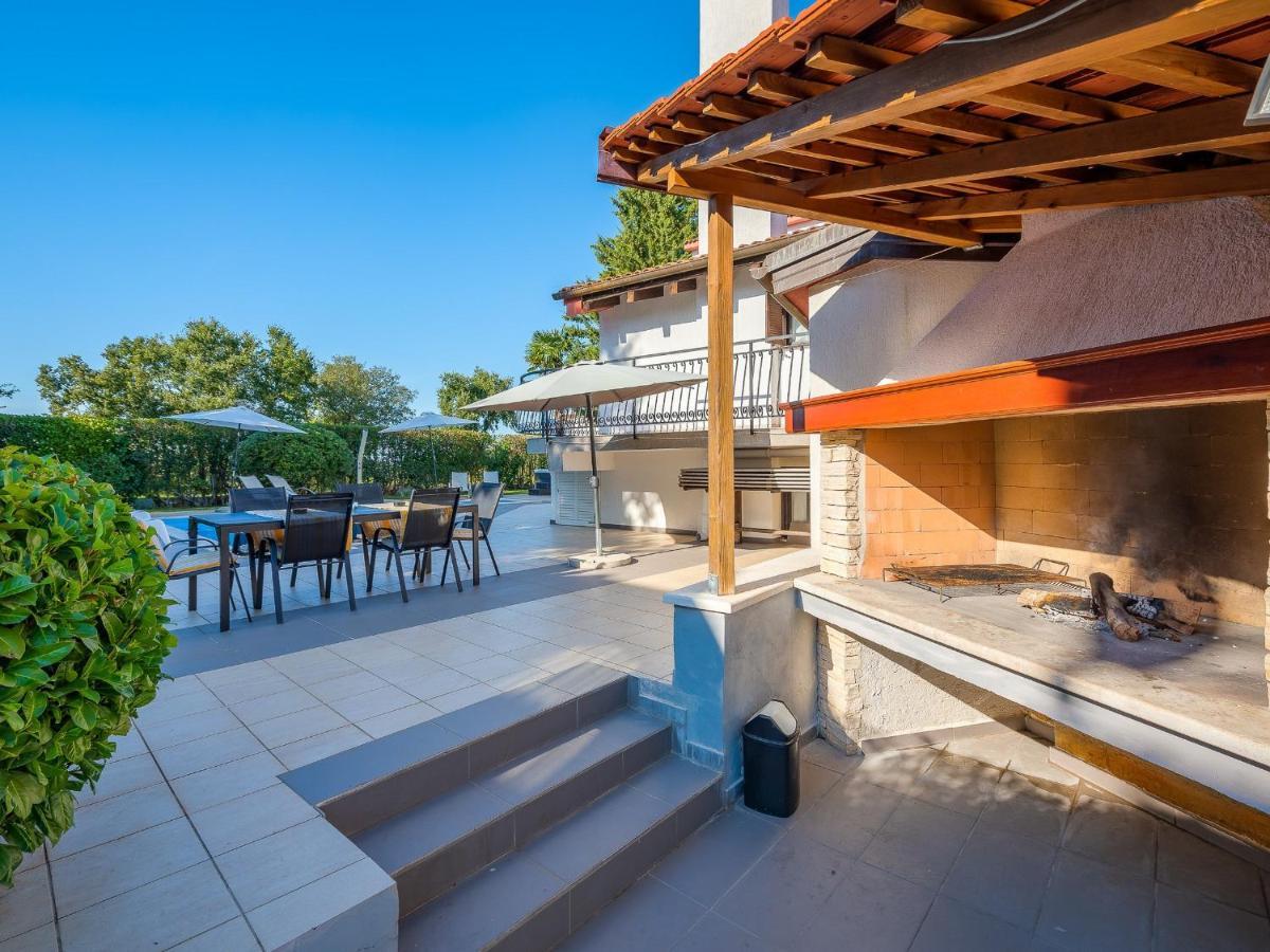 Villa Martimar With Pool And Hot Tub In Istria Rosini 외부 사진