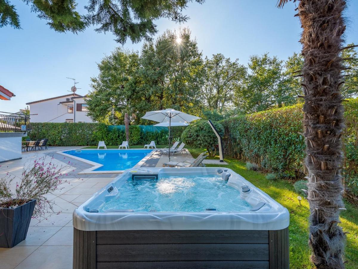 Villa Martimar With Pool And Hot Tub In Istria Rosini 외부 사진